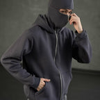 Pull à capuche gris avec masque intégré souluce